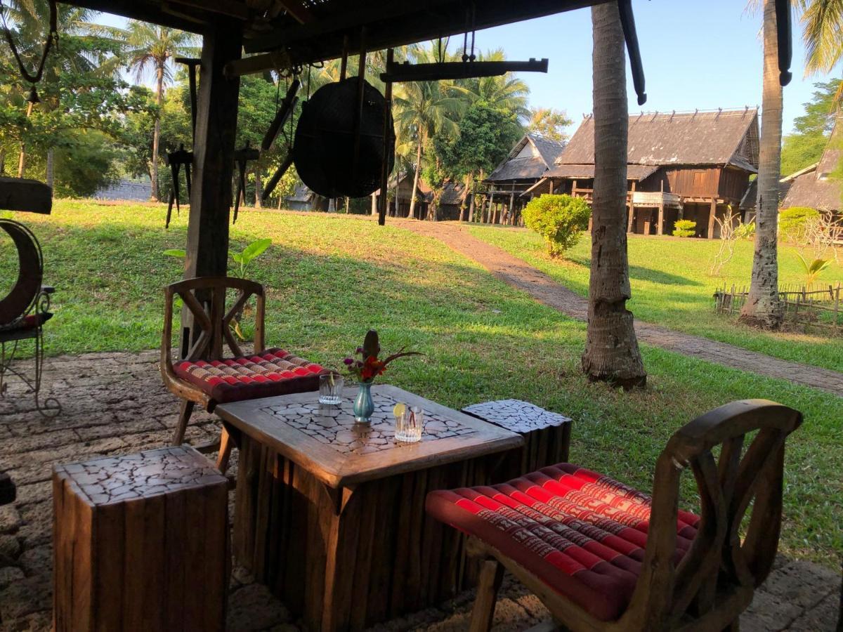 On The Mekong Resort Luang Prabang Exterior photo